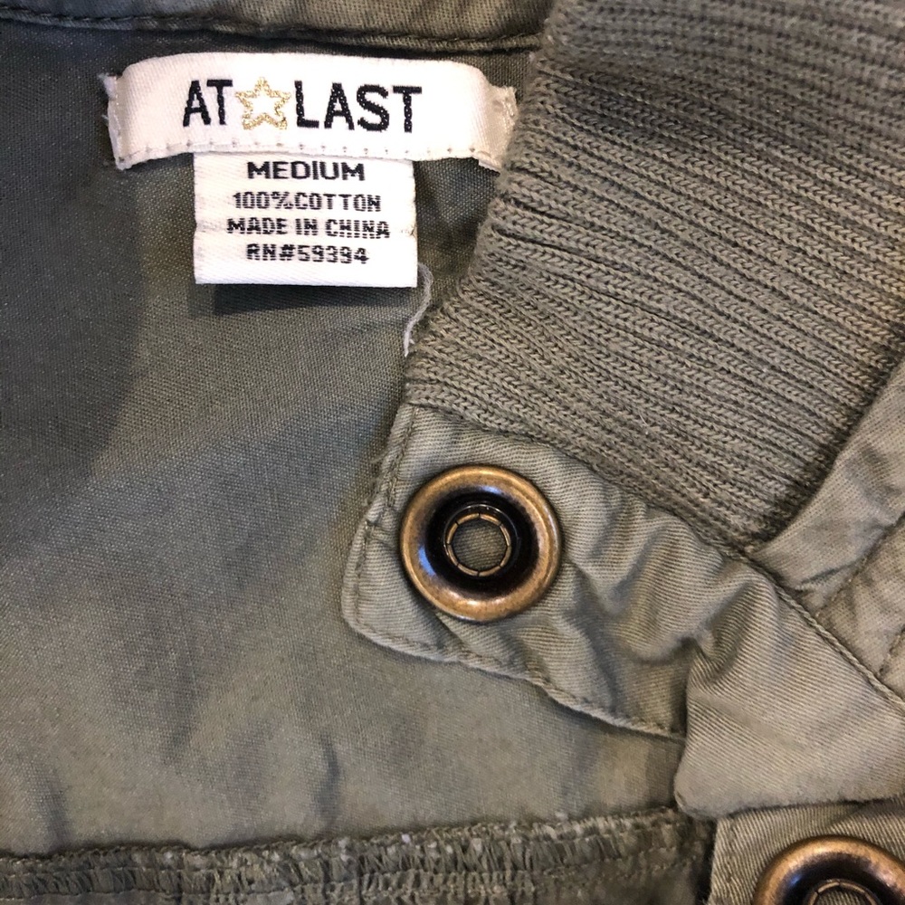 3/4 Sleeve Jacket - Picture 4 of 4